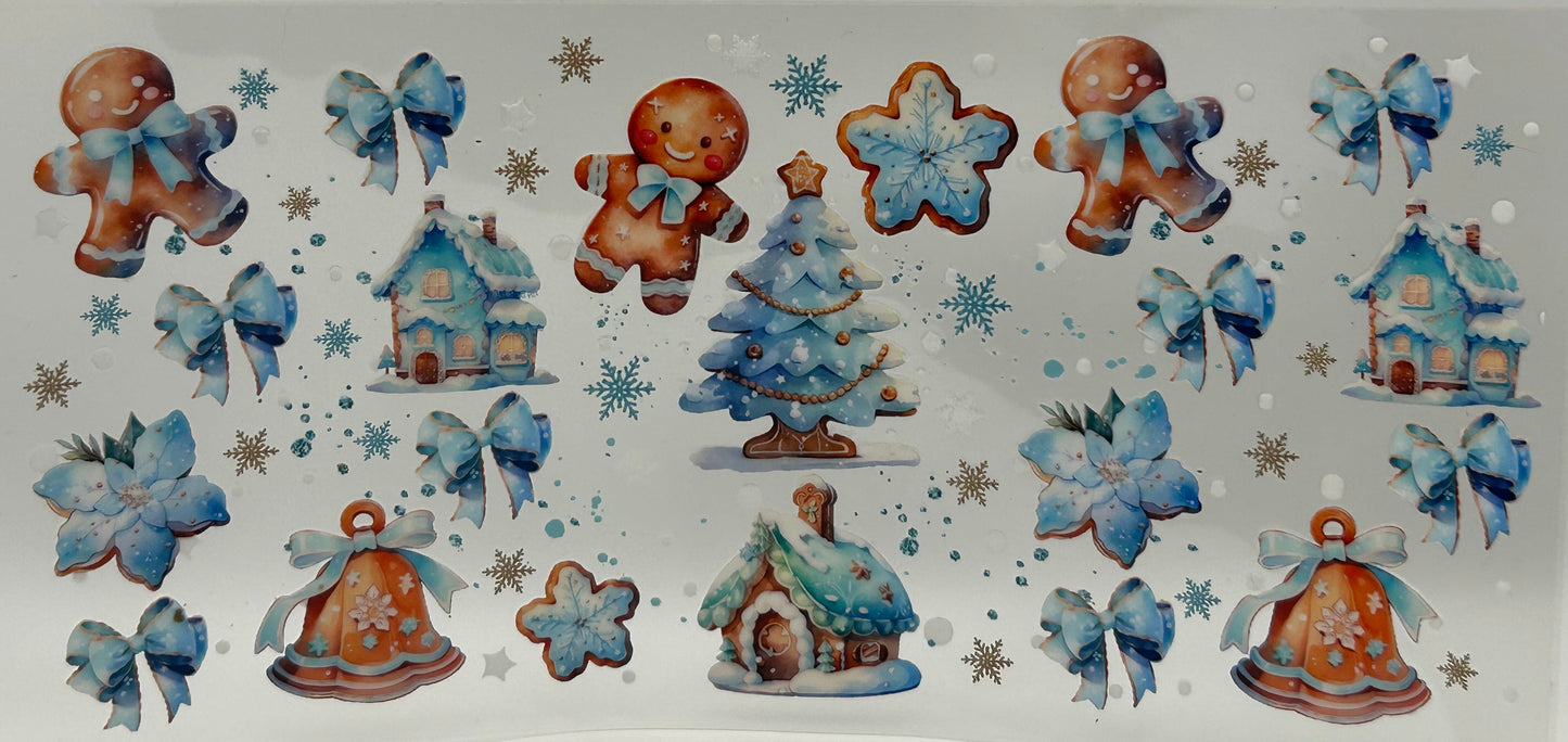 Snowy gingerbread and bows