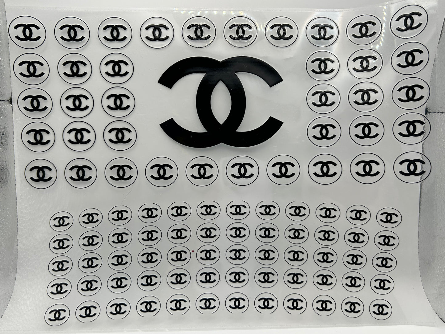 Chanel 40oz